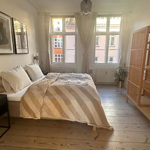 The Square - Carolinas Apartment Copenhagen